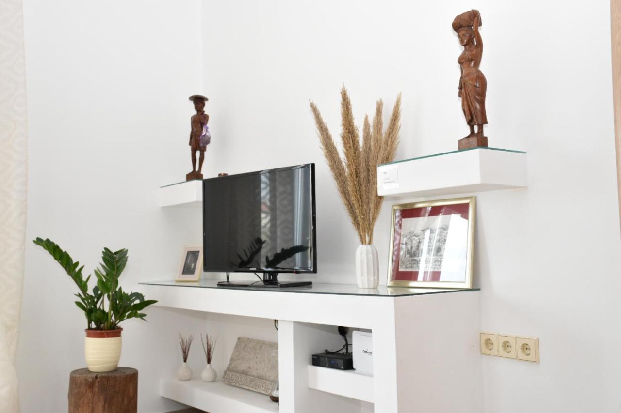 Apartments Piccolo Piaccere Ražanac Dış mekan fotoğraf